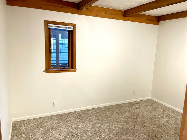 31 Shore Dr — Photo 21