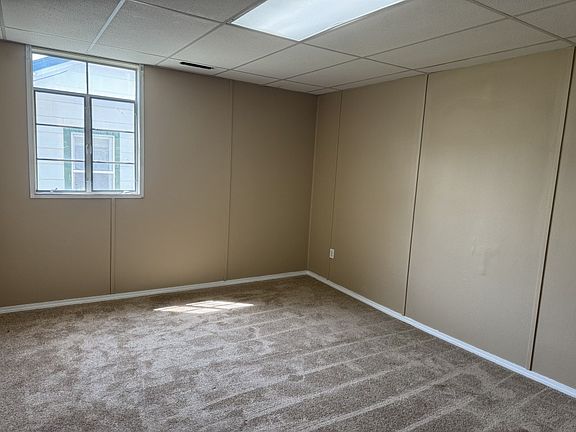 5th image of 308 Shaver St