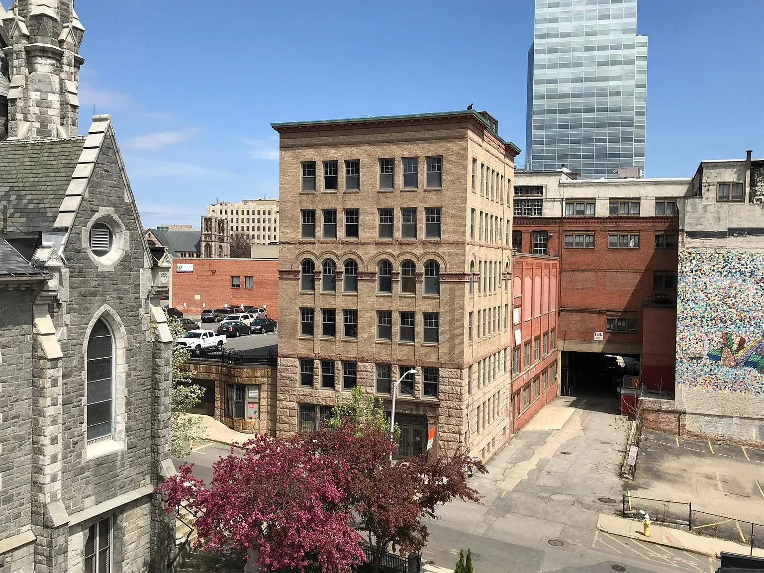 Chatham Lofts — Photo 2