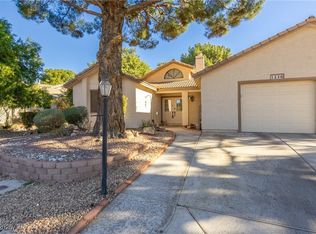 5236 Las Cruces Dr, Las Vegas, NV 89130