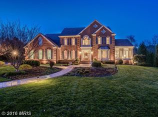 2502 Chestnut Woods Ct, Reisterstown, MD 21136