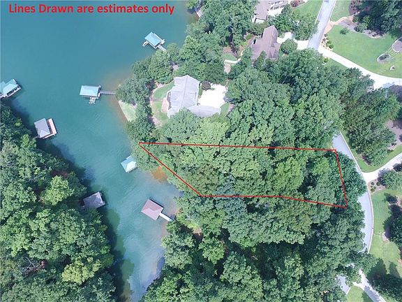 3rd image of 220 Long Bay Dr