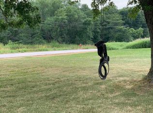 2339 Saulsbury Rd, Muscatine, IA 52761