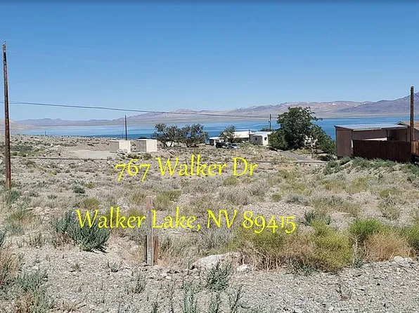 767 Walker Dr, Hawthorne, NV 89415