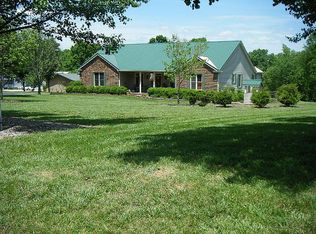 194 Barfield Rd, Mooresville, NC 28115