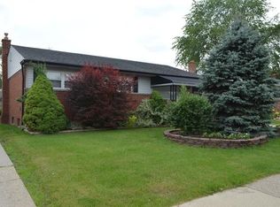 30837 Joy Rd, Westland, MI 48185