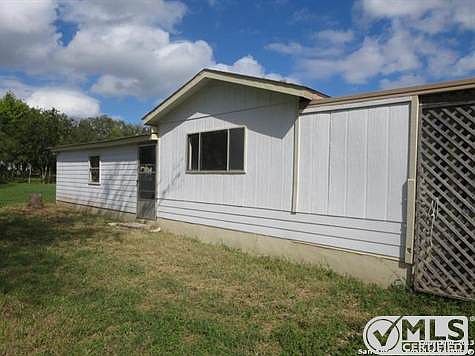 2nd image of 101 County Road 479