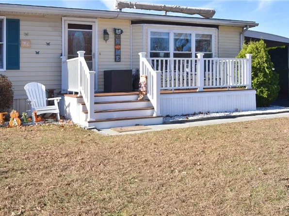 18 Lane #C, Coventry, RI 02816