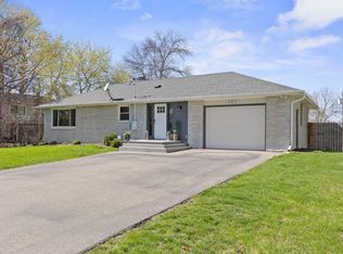 4464 Wilshire Blvd, Mound, MN 55364