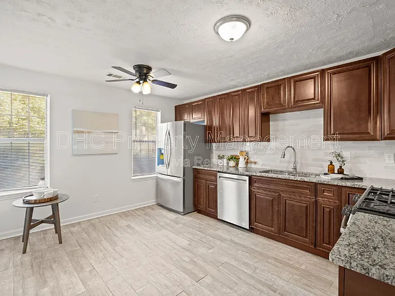 3510 Ashley Station Dr SW — Photo 10