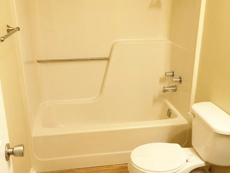 10616 Debbie Ln — Photo 12