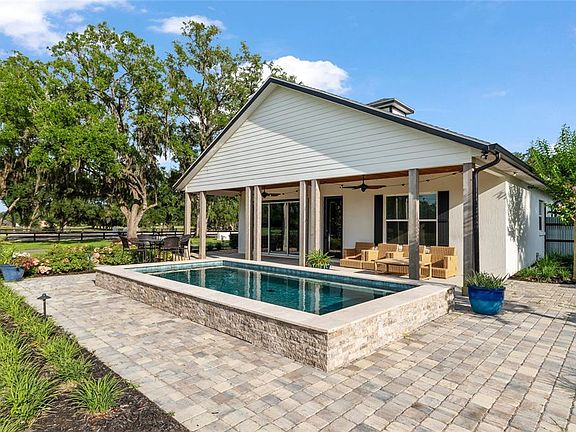 4th image of 11140 NW 160TH AVENUE