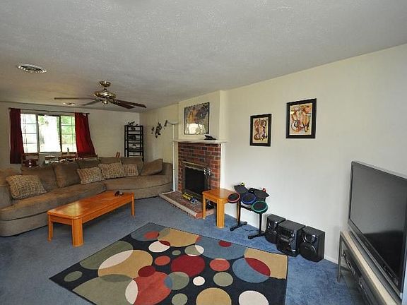 2nd image of 5236 Autumnleaf Dr