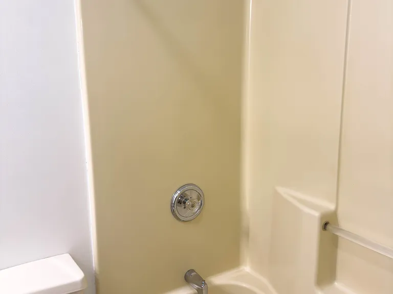 80 Diller Ave #4 — Photo 13