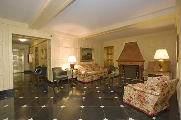 Sold by Classic Marketing- 530 Park1 | media 9