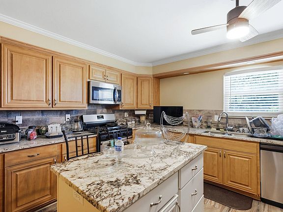 5th image of 6018 Timberside Rd