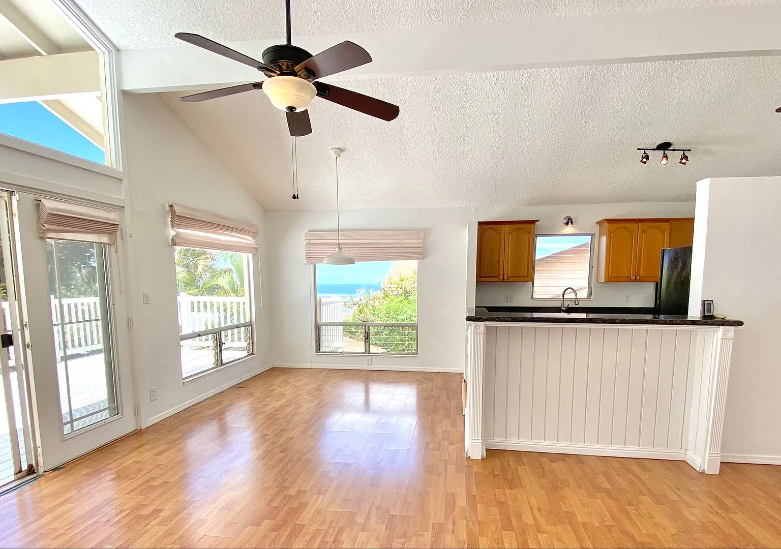3 Bed 2 Bath Home W/ Pv (Low Electricity Fees) - Upper Makakilo! — Photo 3