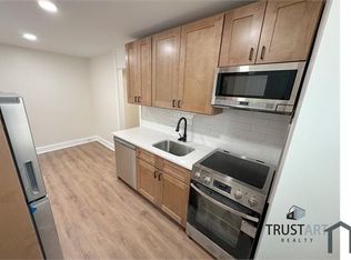 4633 Penn St FLOOR 3, Philadelphia, PA 19124