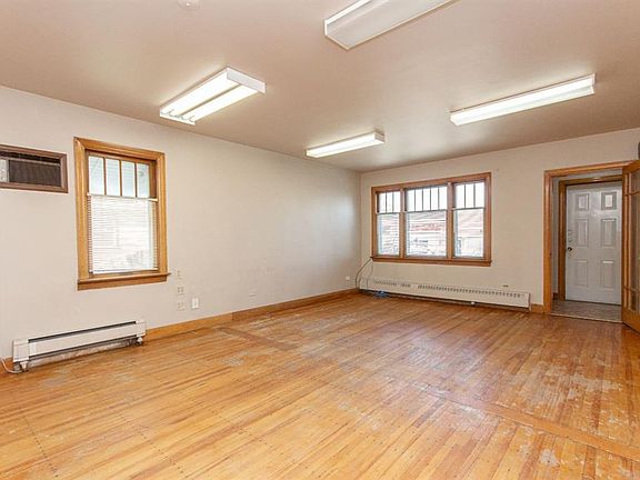 4th image of 4917 N 46th St