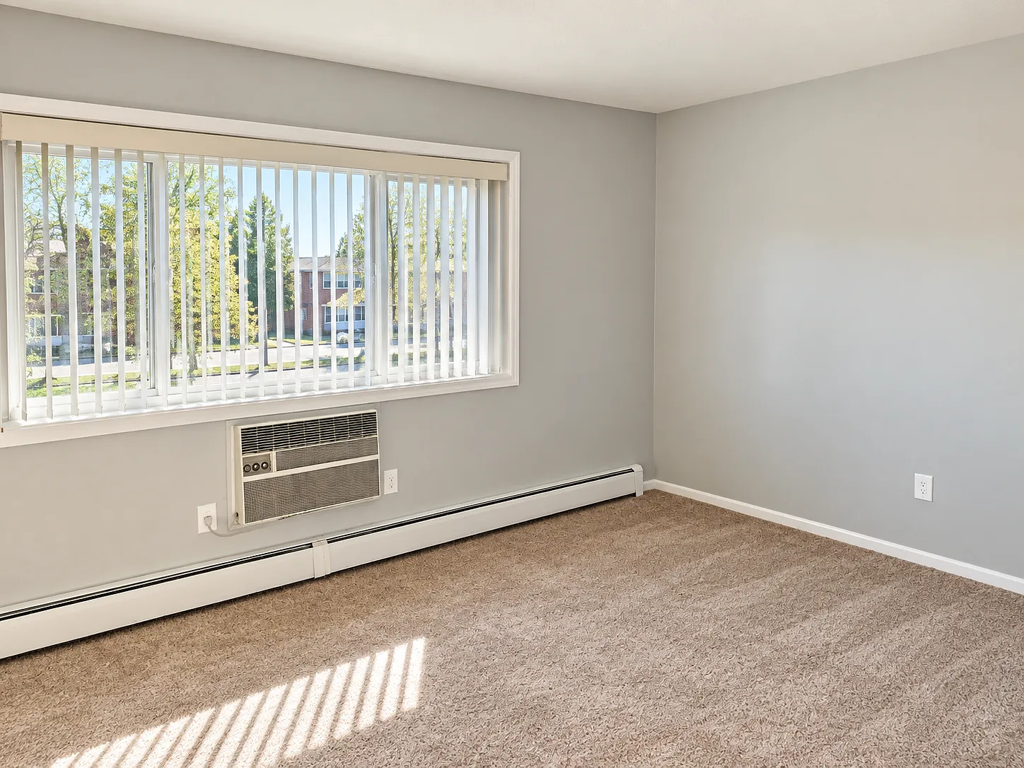 1 bed, 750 sqft, $1,195 — Photo 3