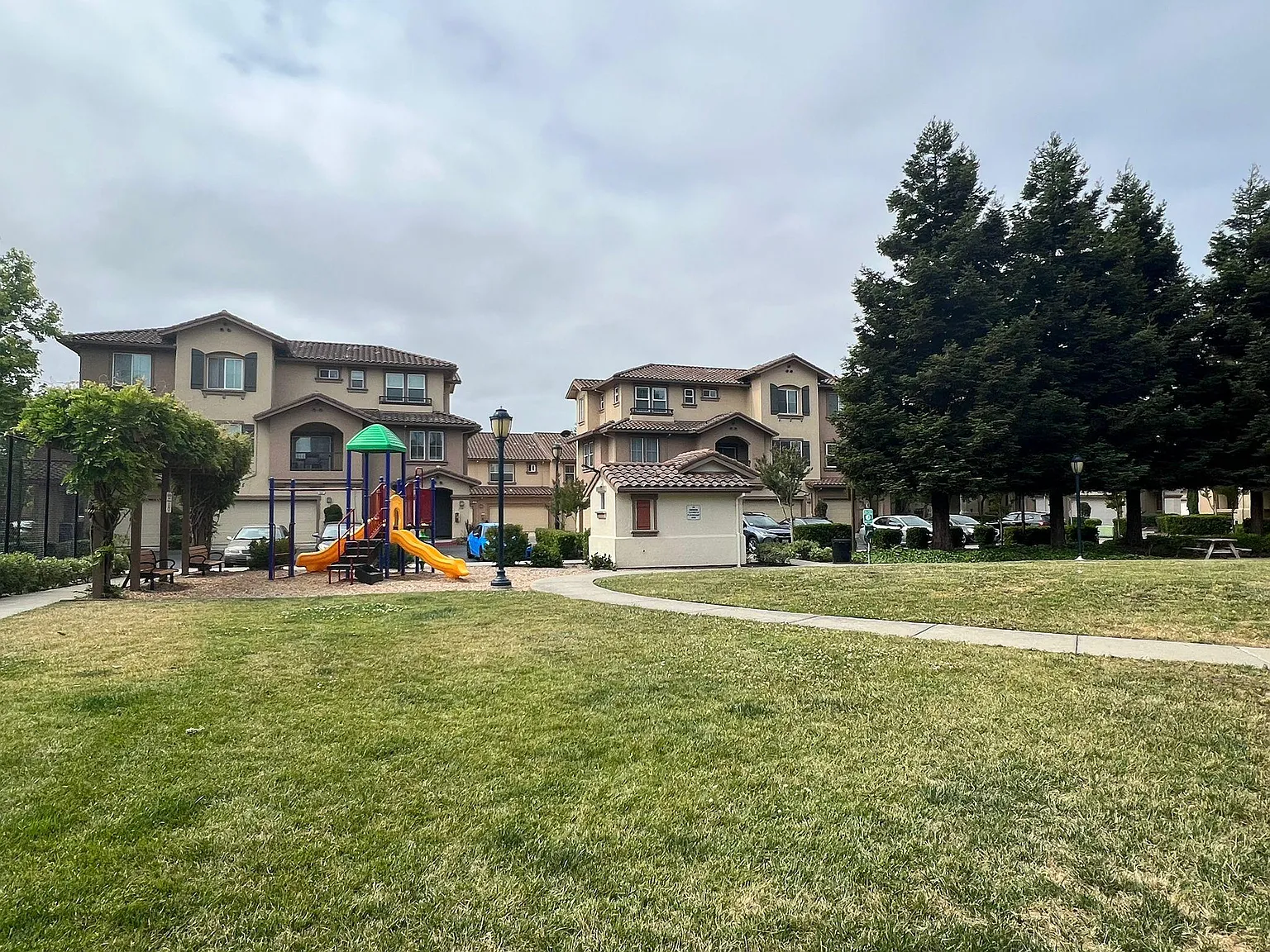 San Fernando St, San Pablo — Photo 4