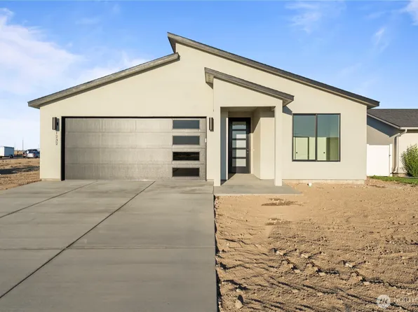 1232 N 11th Avenue, Othello, WA 99344