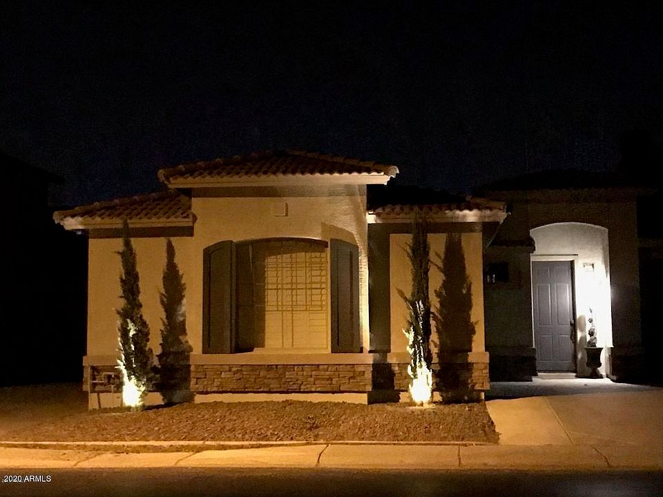 1st image of 90 W Wood Dr