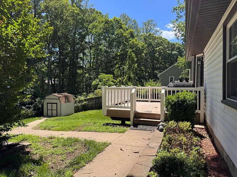 2026 Admiral Dr — Photo 22