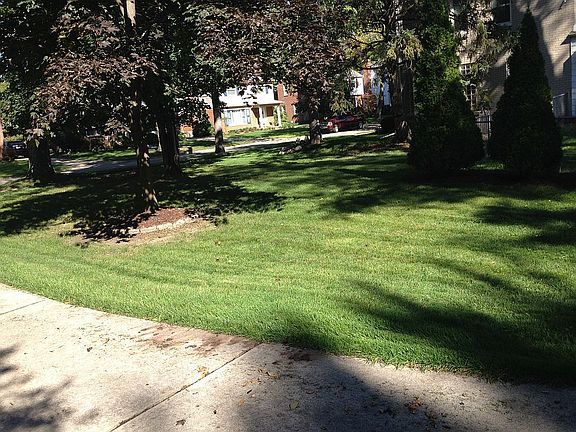 3rd image of 10765 Talbot Ave