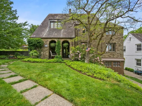 2452 Craftmont Ave, Pittsburgh, PA 15205