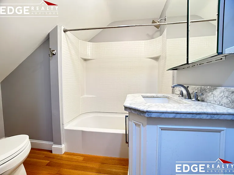171A Lexington St — Photo 9