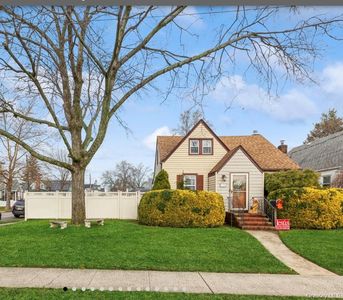 1134 Rosegold Street, Franklin Square, NY, 11010