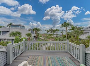 12 Seawatch Dr, Cape Haze, FL 33921
