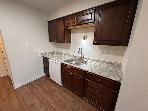 17890 SW Alexander St Photo 1