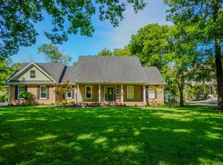 242 Lake Terrace Dr, Hendersonville, TN 37075