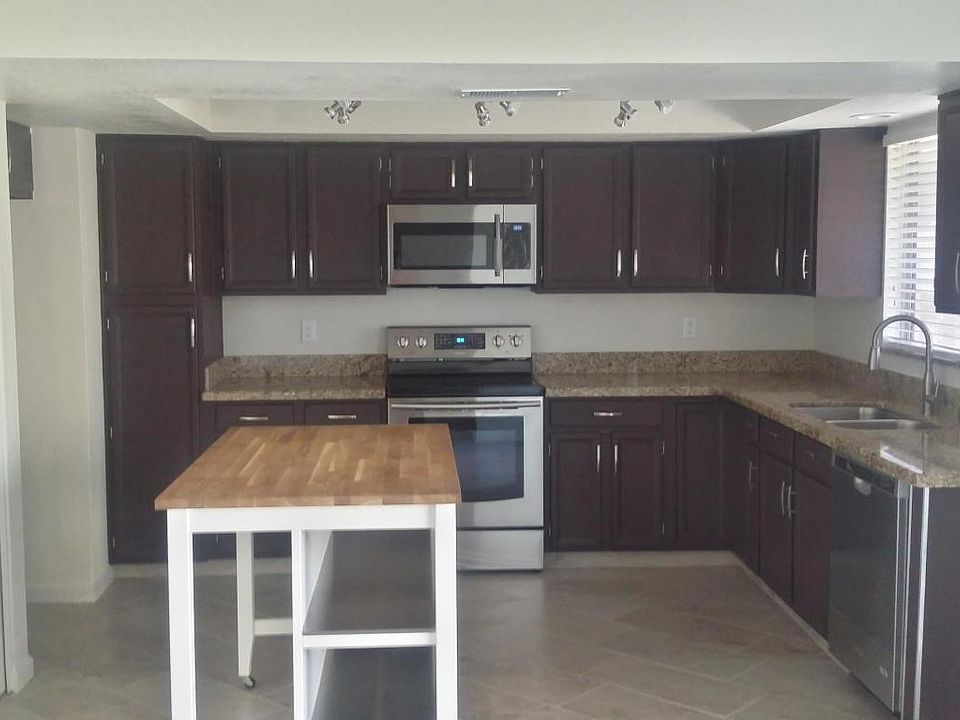1st image of 1045 N 86th Pl