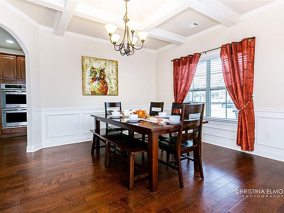 3rd image of 606 Stockport Ct