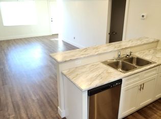 3403 Tri St #L, Grand Island, NE 68801