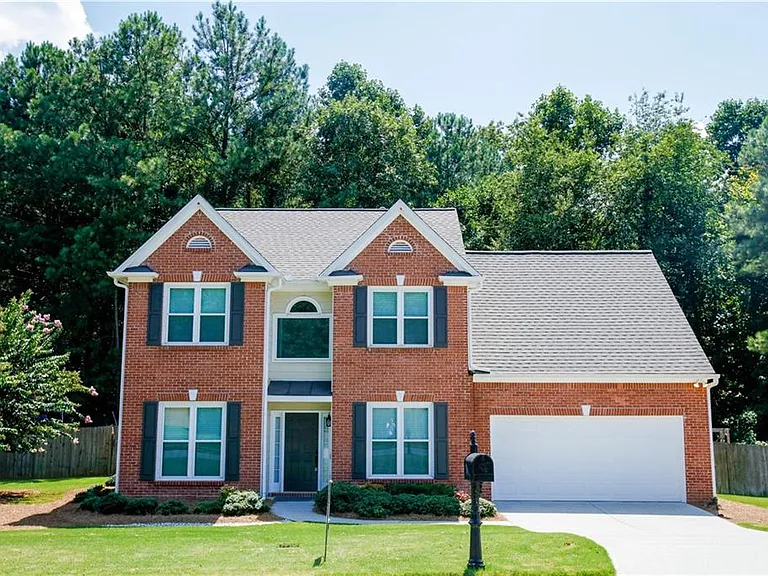 1005 Landover Xing — Photo 1