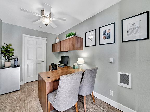 Leasing Office Sunset Station Apartments Portland Oregon