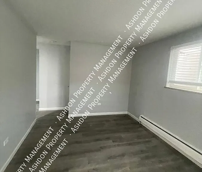 5532 S Grant St #5 — Photo 7