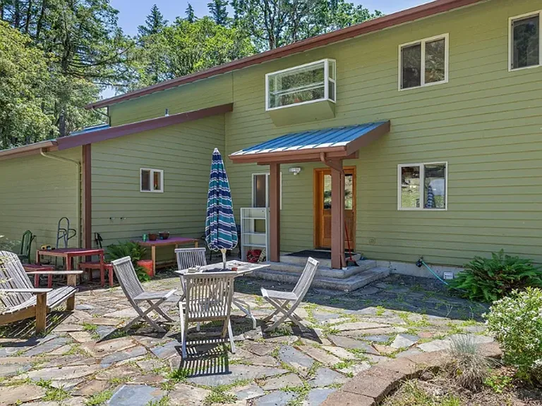 25151 Pleasant View Dr — Photo 21