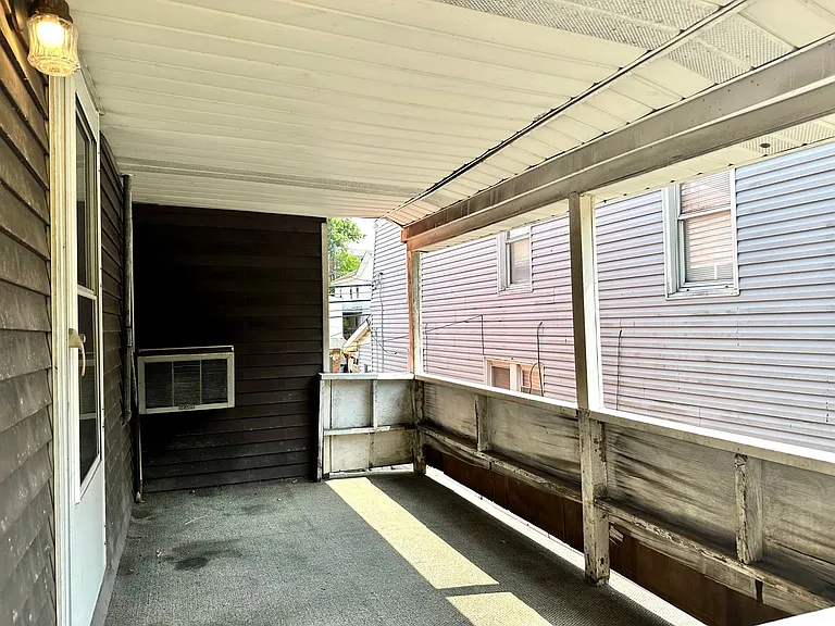 147 Virginia Ave — Photo 24