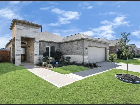 19834 Capri Shores Ln, Hockley, TX 77447
