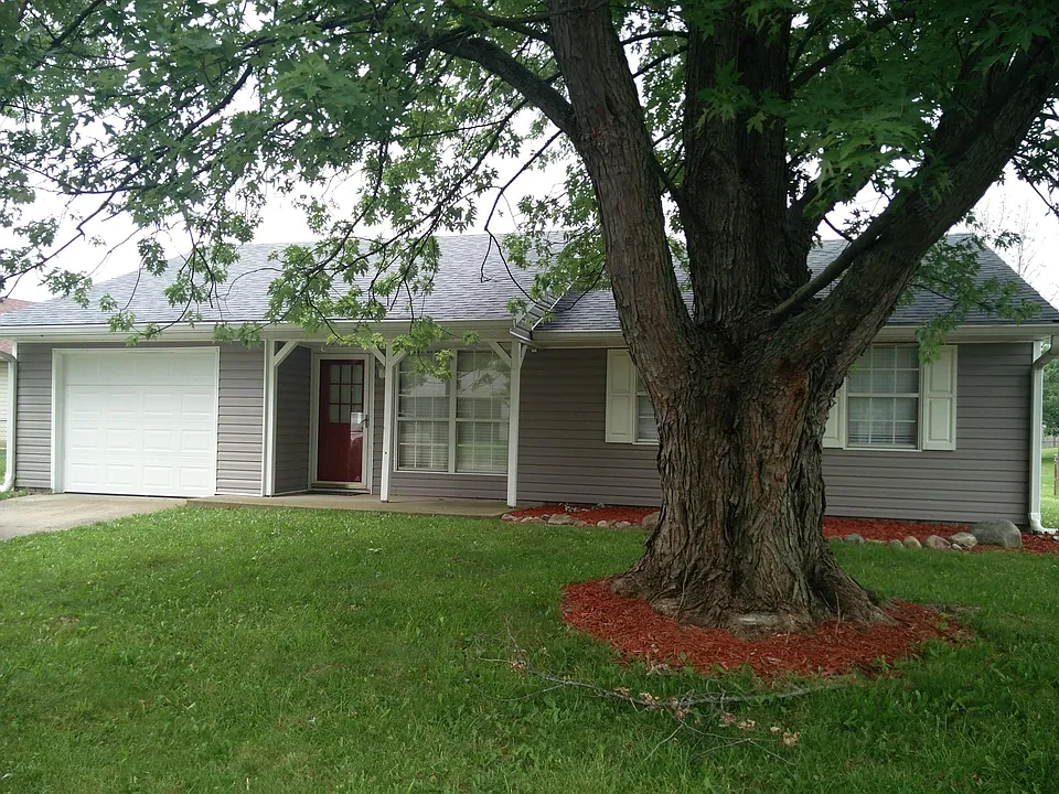 5249 Yucatan Dr