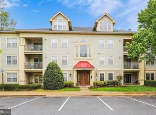 11808 Eton Manor Dr APT 204, Germantown, MD 20876