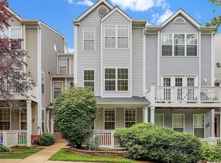 19511 Caravan Dr, Germantown, MD 20874