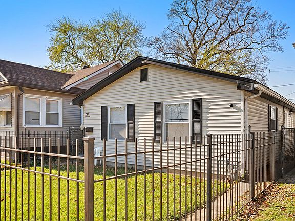 3rd image of 10622 S Eggleston Ave