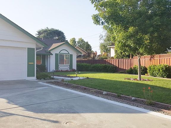 2nd image of 1257 Avis Dr