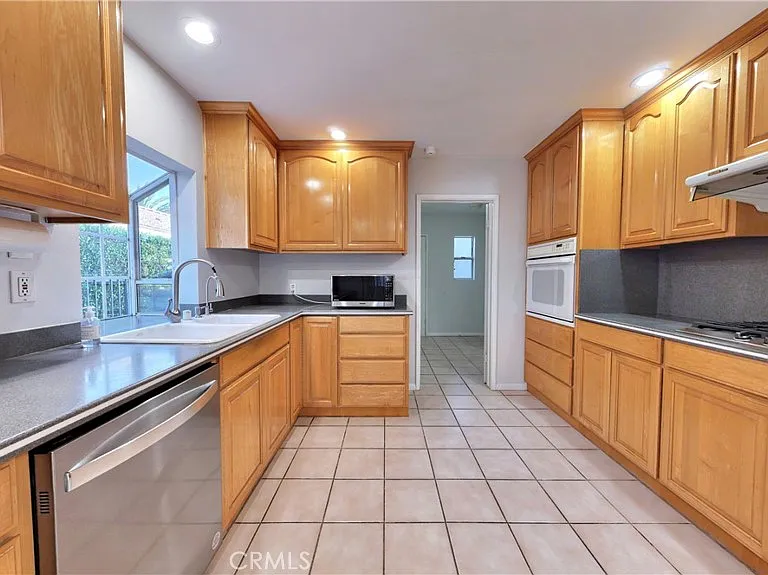 118 W Magna Vista Ave #118 — Photo 17